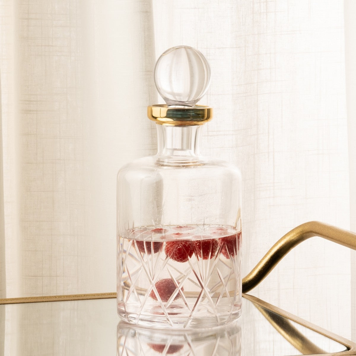 JULIETTE CUT GLASS CARAFE CLEAR WITH GOLD RIM